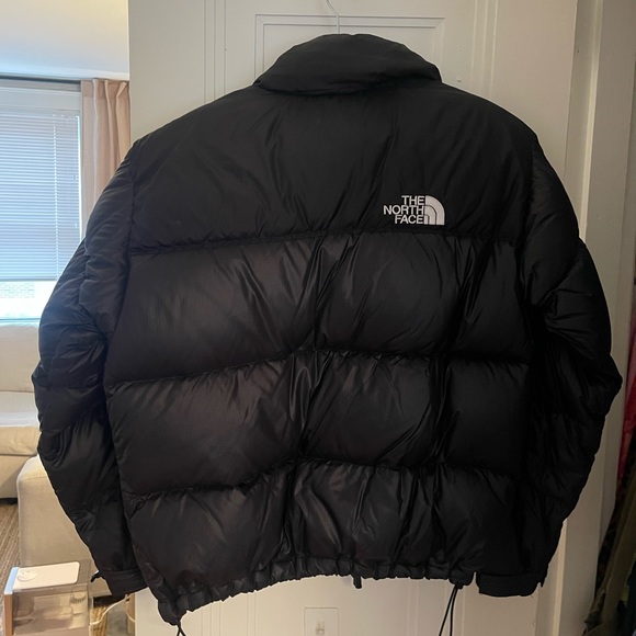 The North Face Women’s Puffer Jacket - Picture 3 of 6